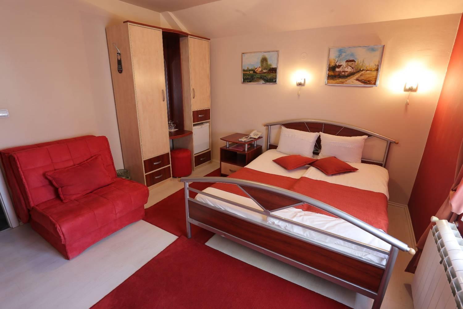 Hotel Zeneva Kragujevac Kültér fotó