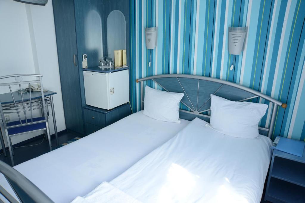 Hotel Zeneva Kragujevac Szoba fotó